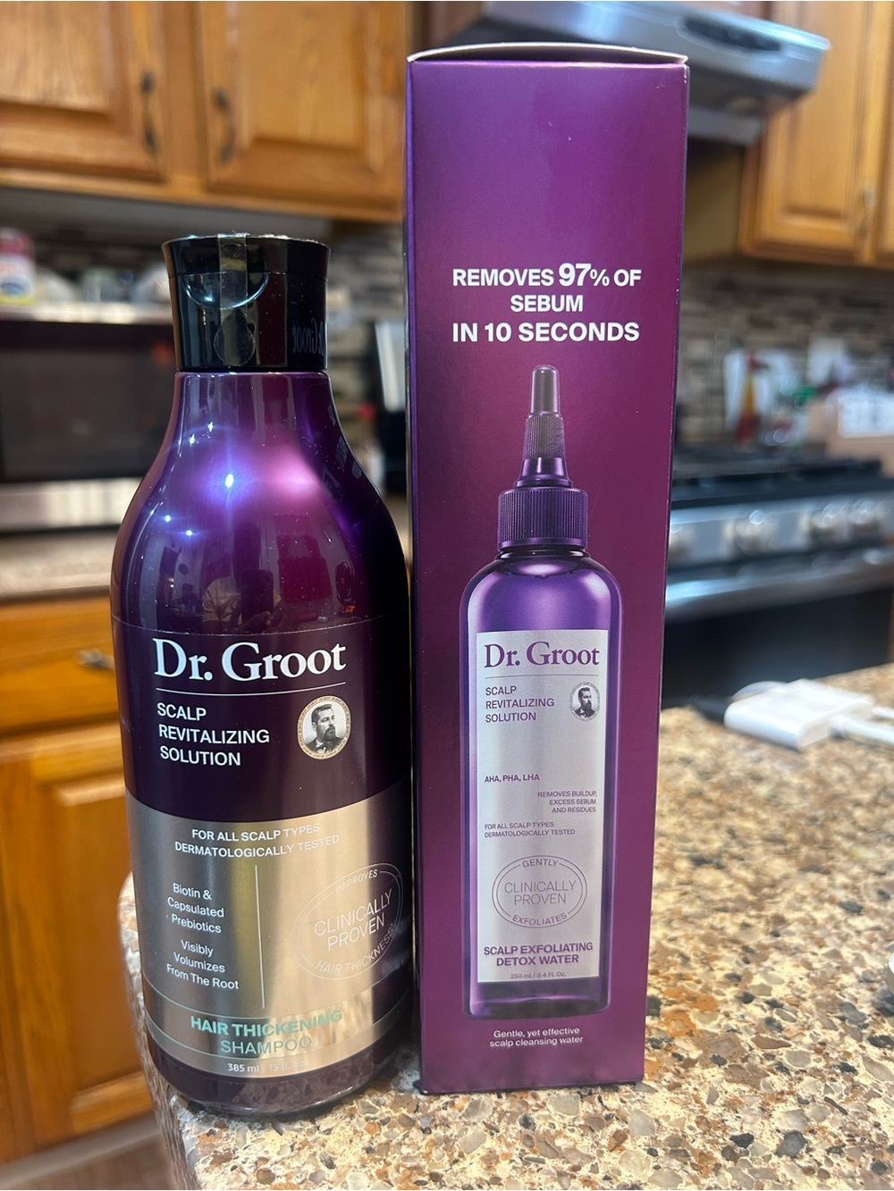 Scalp Revitalizing Solution Shampoo - Purple